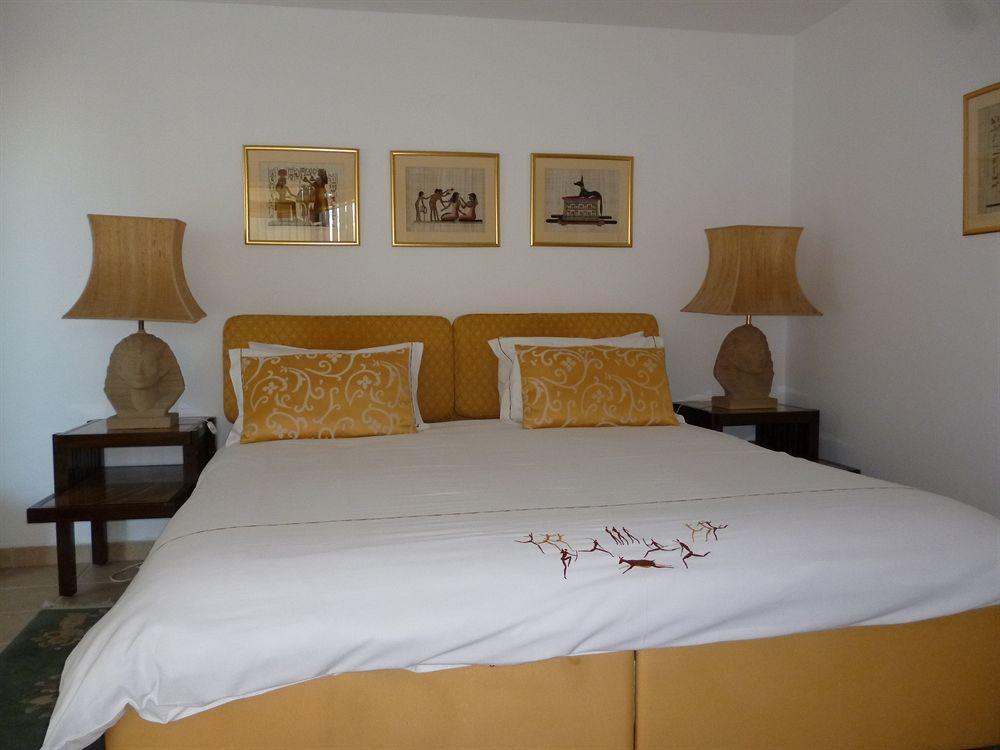 5 Options Guest House 布鲁堡史特兰 外观 照片