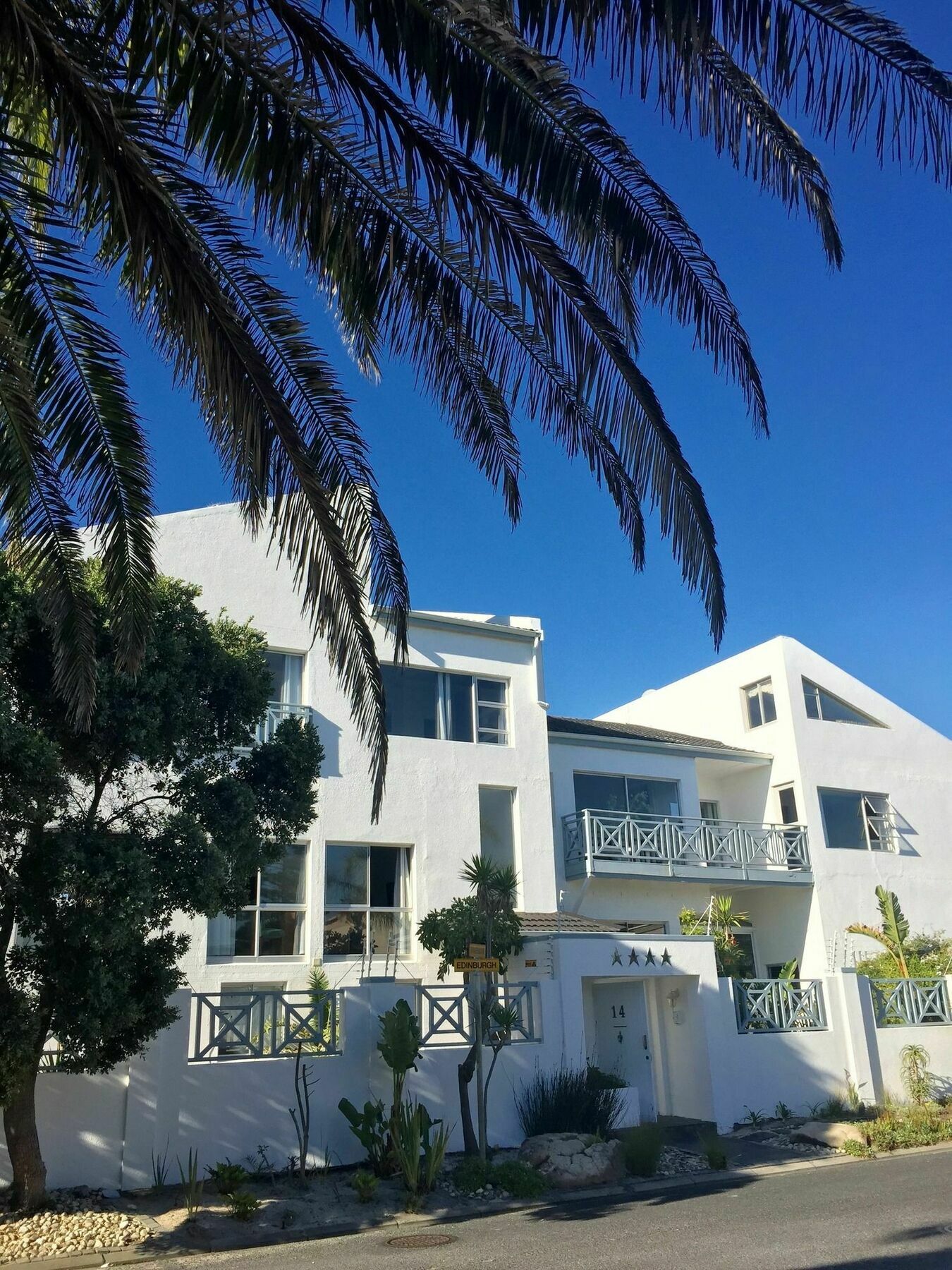 5 Options Guest House 布鲁堡史特兰 外观 照片