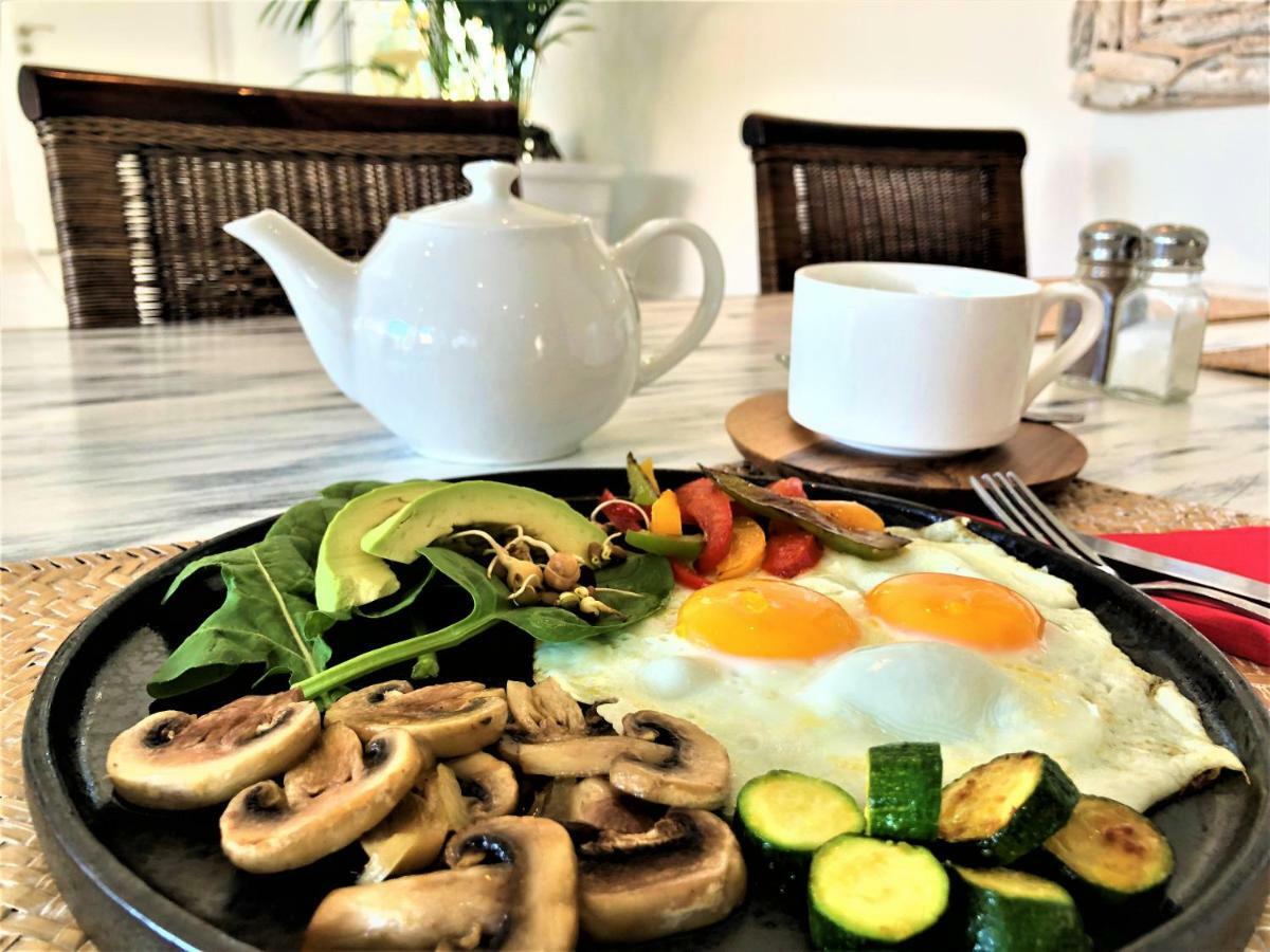 5 Options Guest House 布鲁堡史特兰 外观 照片
